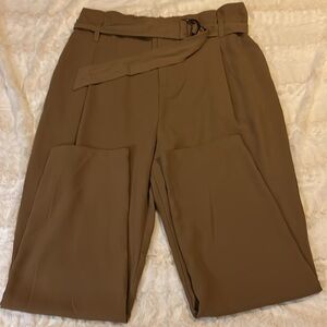 Sans Souci dress pants with pleats and side pockets